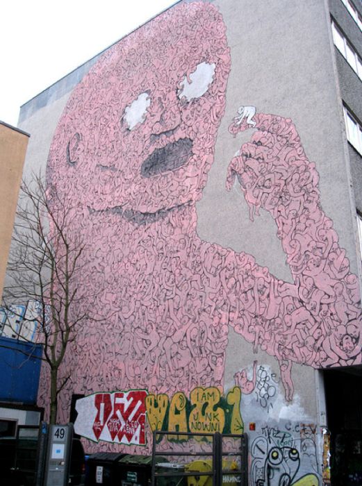 Уличное искусство от BLU (30 фото)