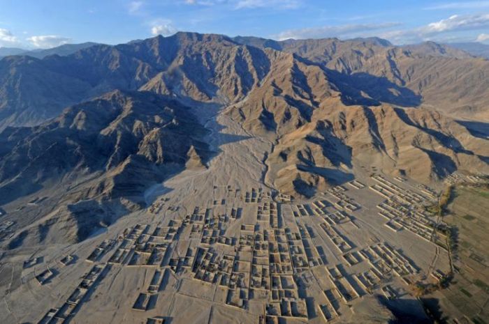 Афганистан с высоты птичьего полета (28 фото)