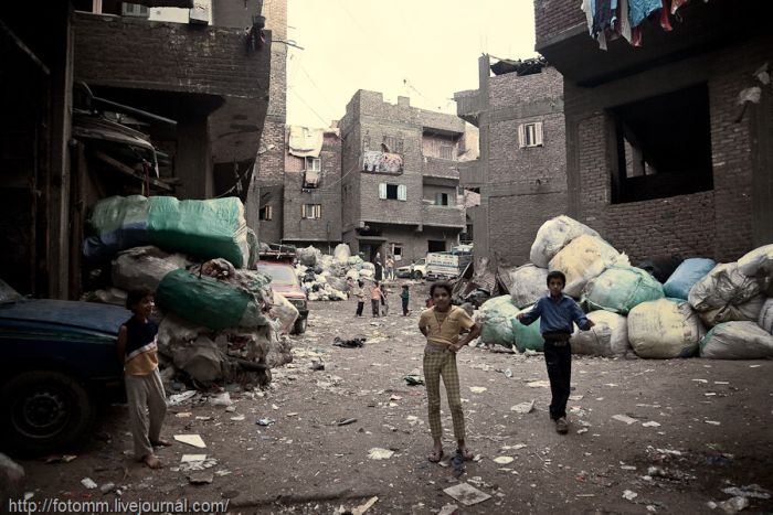 Горы мусора Египта (45 фото)