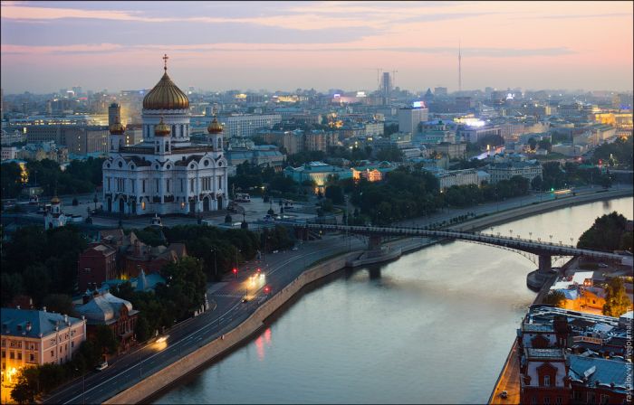 Москва с памятника Петру I (24 фото)