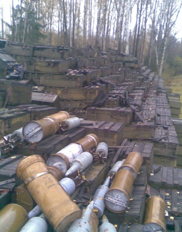Как хранят и транспортируют боеприпасы в ВС РФ (9 фото)