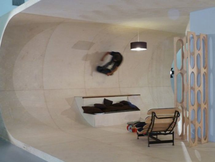 Квартира скейтера (7 фото)