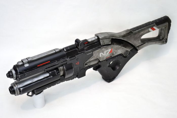 Пушка из Mass Effect 3 (9 фото)