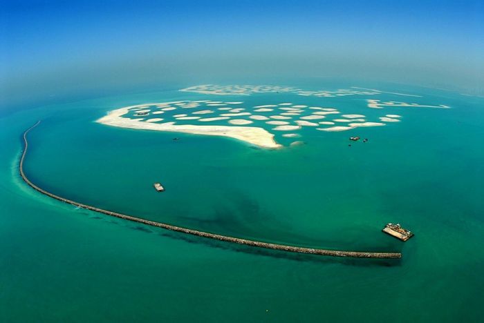 Создание искусственного острова в Дубае (13 фото)