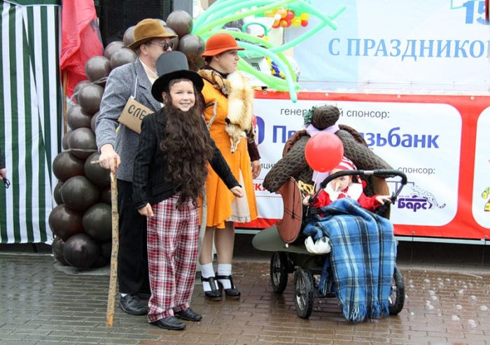 Парад детских колясок (28 фото)