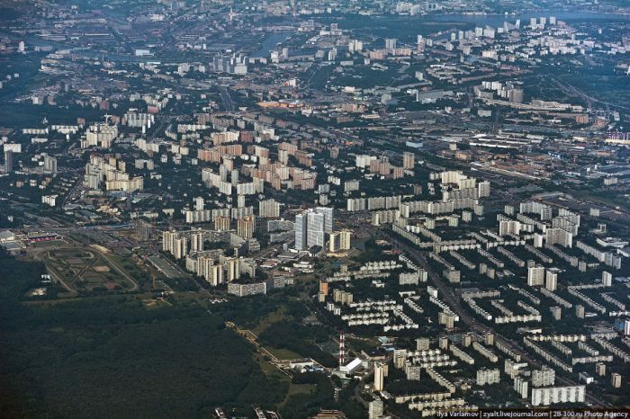 Москва из иллюминатора самолета (18 фото)