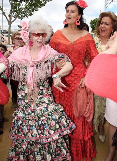 85-летняя герцогиня Альба выходит замуж (12 фото)