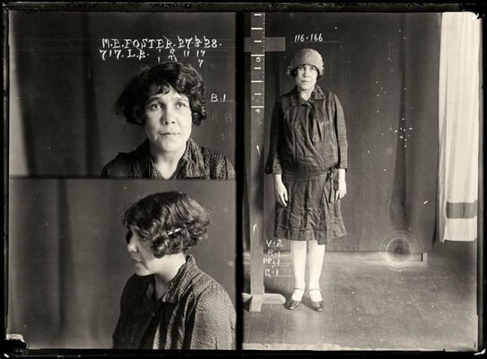 Женщины-преступники из прошлого (34 фото)