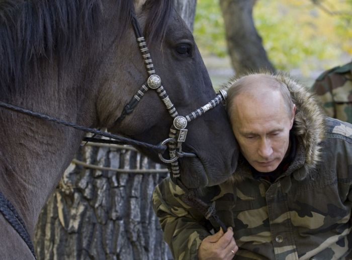 Владимир Путин глазами зарубежных журналистов (34 фото)