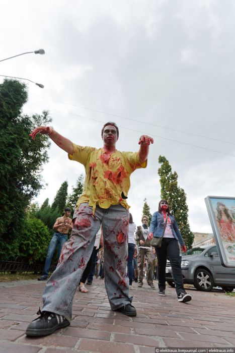 Парад в зомби в Киеве (37 фото)