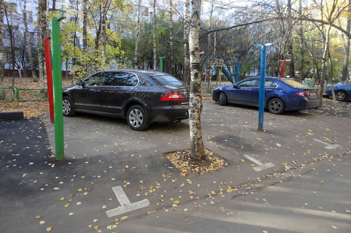 Московские парковки (15 фото)