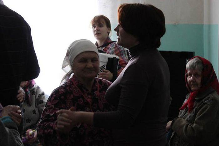 Волонтеры (39 фото) Волонтеры (39 фото)