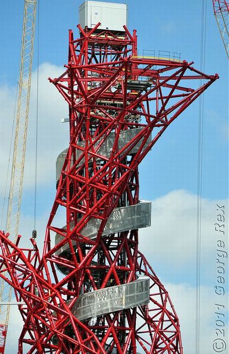 ArcelorMittal Orbit - странная скульптура в Лондоне (17 фото)