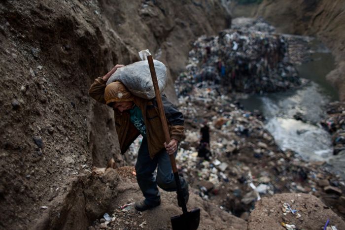 Работа на шахте в Гватемале (25 фото)