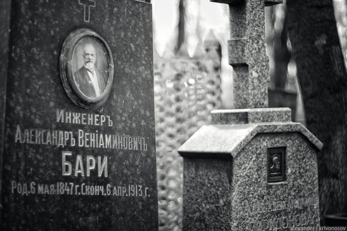 Старинное Введенское кладбище (28 фото)
