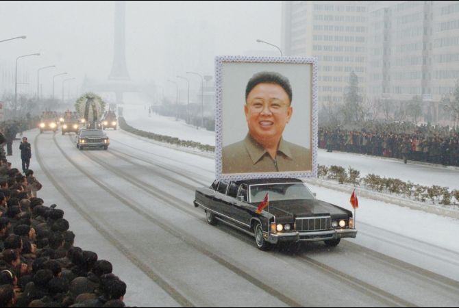 Фотошоп в Северной Корее (2 фото)