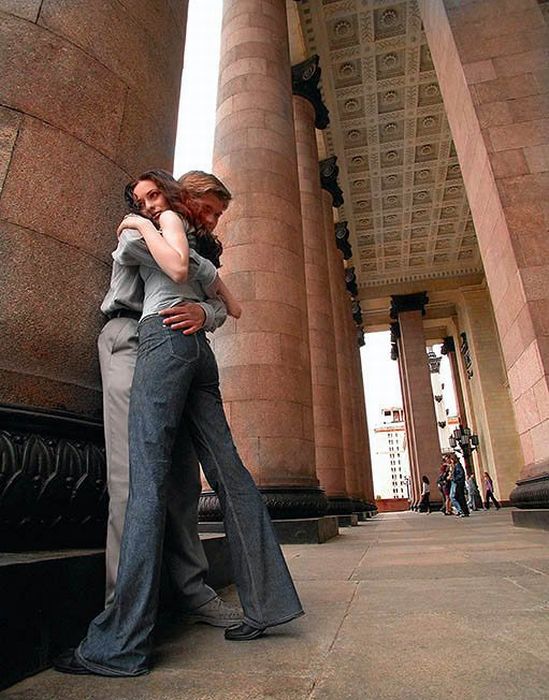Поцелуи в Москве (28 фото)