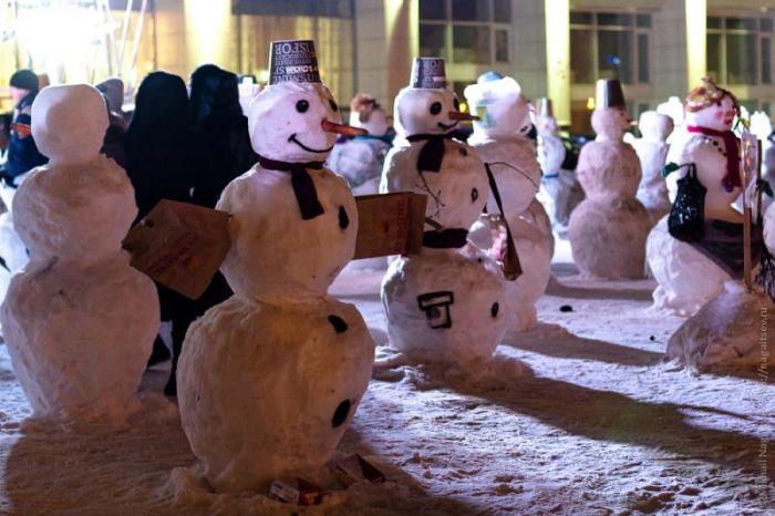 Парад снеговиков в Перми (14 фото)