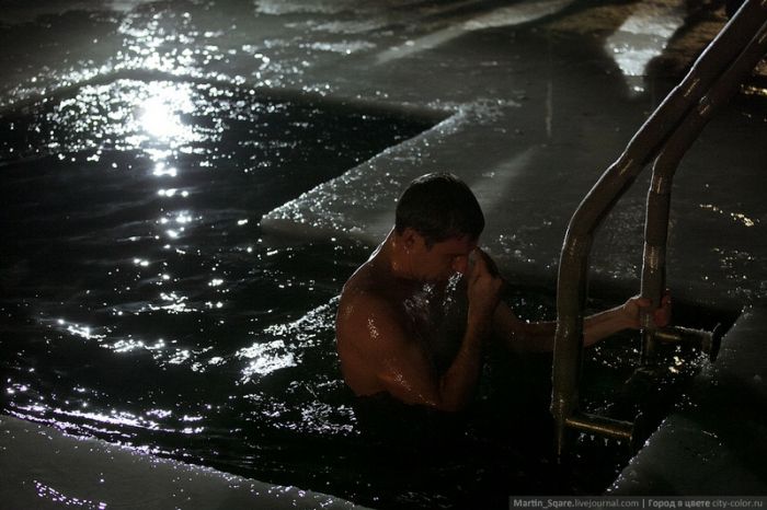 Крещенские купания 2012 (201 фото)