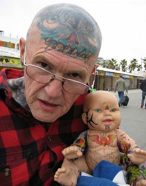Старички, которые в молодости увлекались татуировками (20 фото)