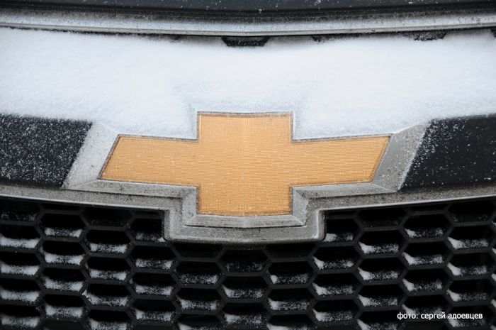 Автомобильные знаки под снегом (45 фото)