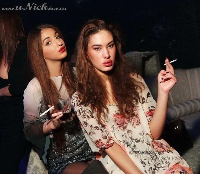 Девушки из киевских клубов (38 фото)