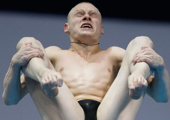 Лица спортсменов на кубке мира по прыжкам в воду (21 фото)