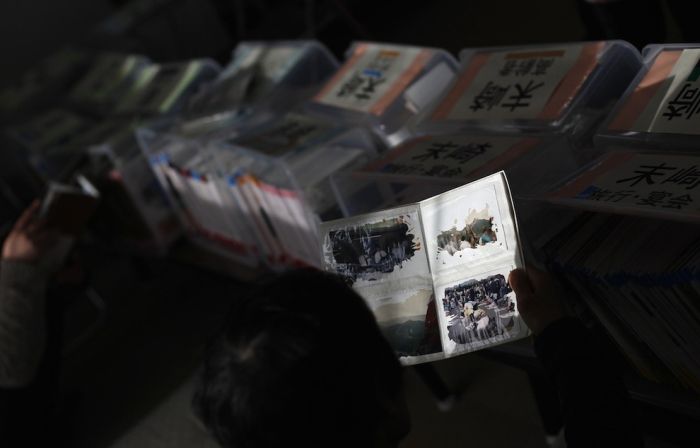 Фотографии, которые выжили после цунами в Японии (20 фото)