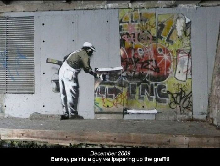 Противостояние уличных мастеров граффити (12 фото)