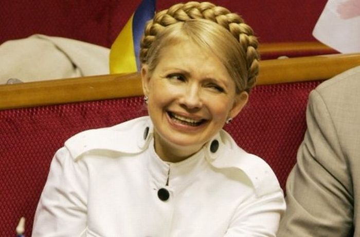 Как сидит Юлия Тимошенко (10 фото)