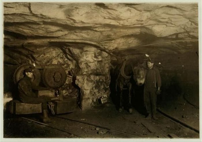 Дети-шахтеры ушедшего столетия (20 фото)
