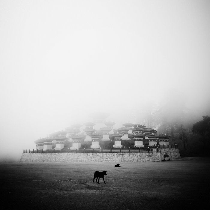 Красивые черно-белые фотографии от Хенгки Коентжоро (30 фото)