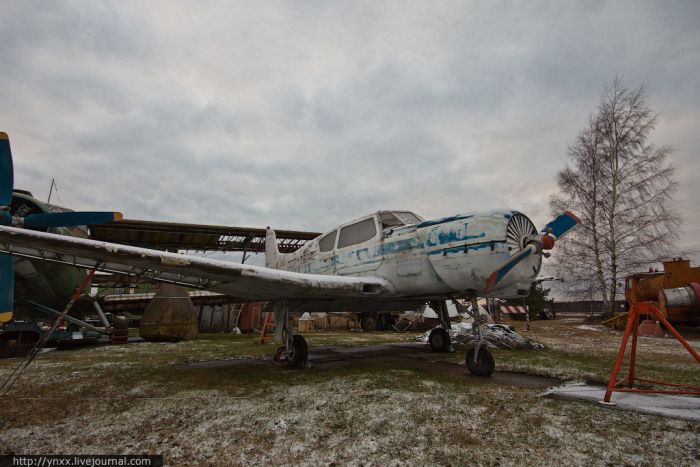 Музей самолетов в Риге (43 фото)
