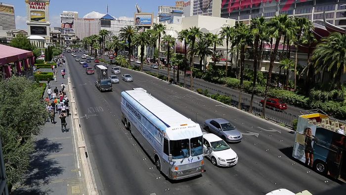 Похмельный-автобус в Лас-Вегасе (6 фото)