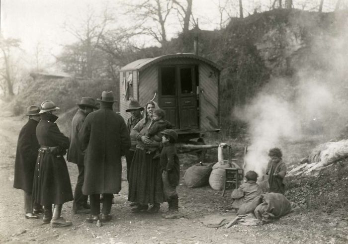 Жизнь цыган в европейских странах до Второй Мировой войны (46 фото)