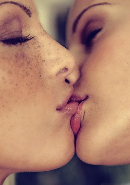 Страстные поцелуи (39 фото)