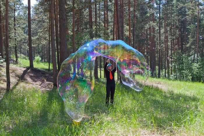 Огромные мыльные пузыри (11 фото + текст)