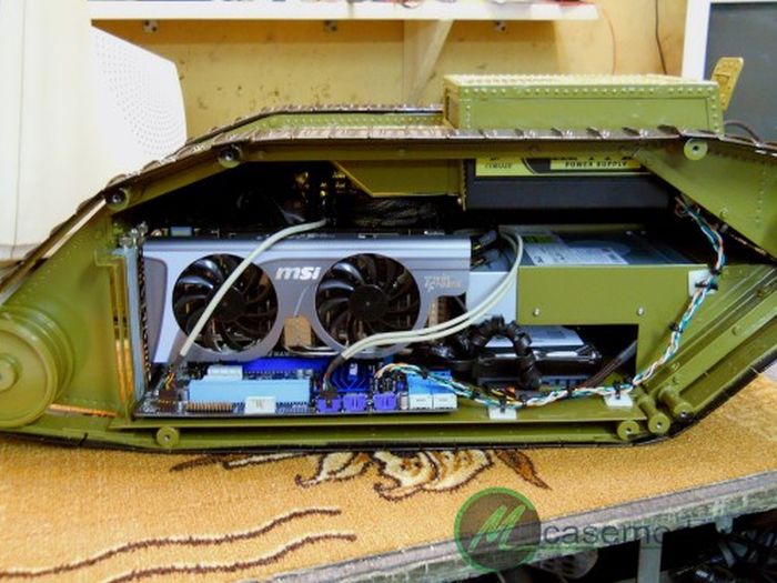 Компьютер в виде танка MK-4 (111 фото)