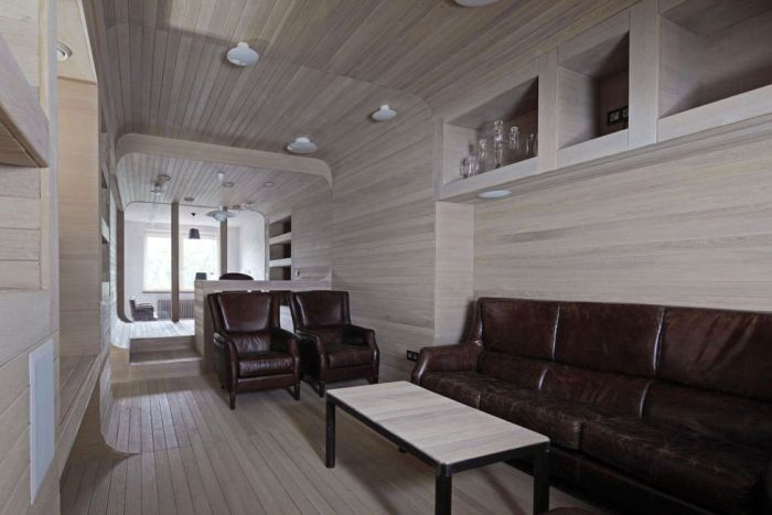 Креативный дизайн квартиры из дерева (14 фото)