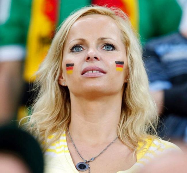 Немецкие фанатки ЕВРО-2012 (53 фото)