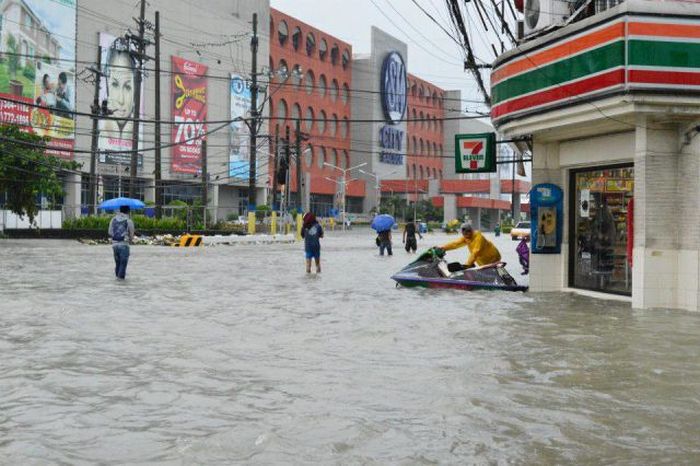Наводнение - не повод для расстройства (67 фото)