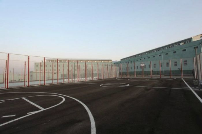 Женская тюрьма в Грузии (14 фото)