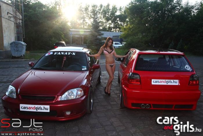 Подборка венгерских девушек и автомобилей (112 фото)