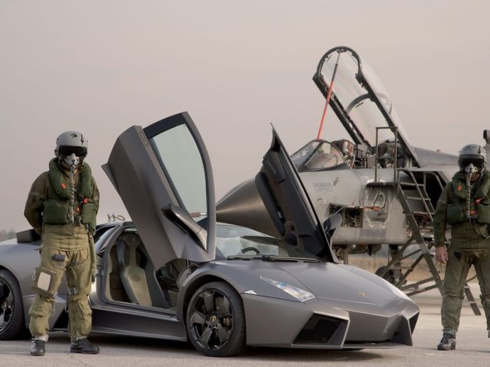 Lamborghini Reventon своими руками (7 фото)