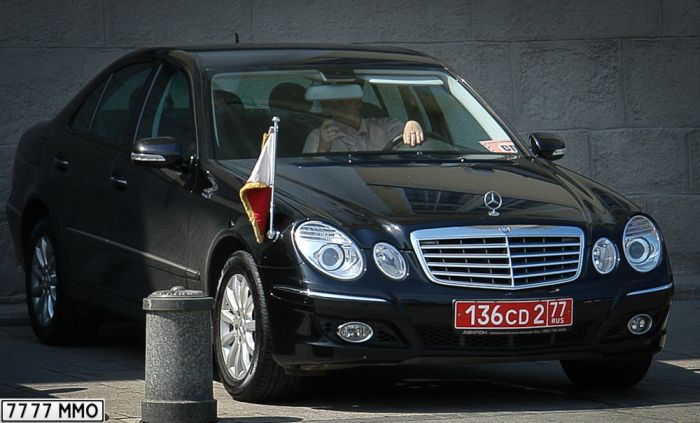 Автомобили послов зарубежных стран в Москве (168 фото)