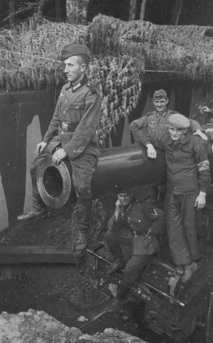 İkinci Dünya Savaşı ve Alman Fotoğrafları (150 fotograf)