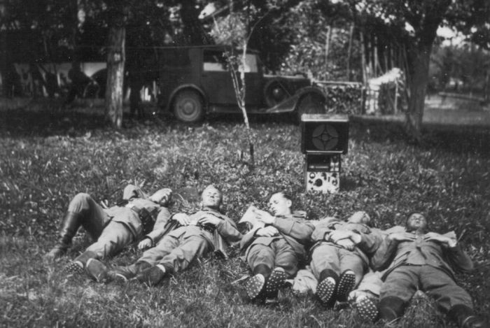 İkinci Dünya Savaşı ve Alman Fotoğrafları (150 fotograf)