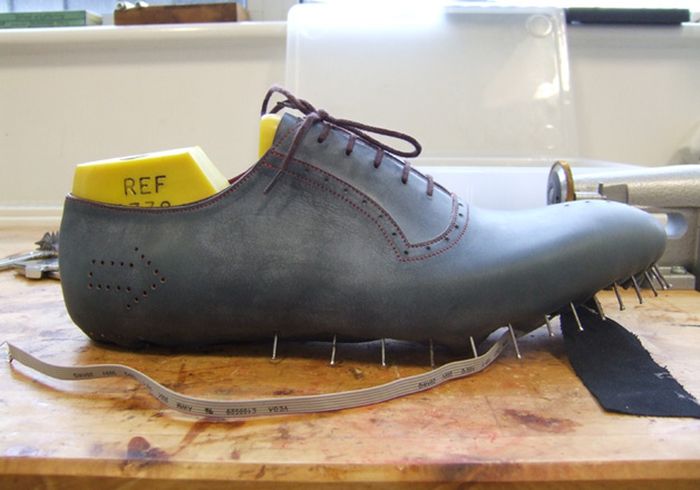 Креативные ботинки с функцией "автопилот" (11 фото)