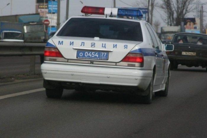 Автомобили российской полиции (19 фото)
