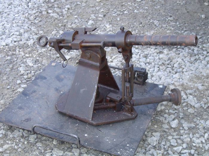 Самодельное оружие, конфискованное Кавказе (15 фото)